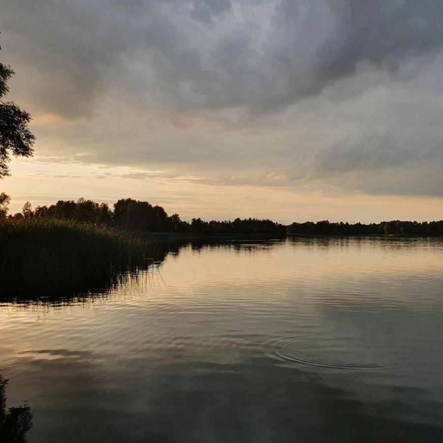 Domek Letniskowy Drewniany Nad Jeziorem Strzeszowskim Nowy Esterno foto